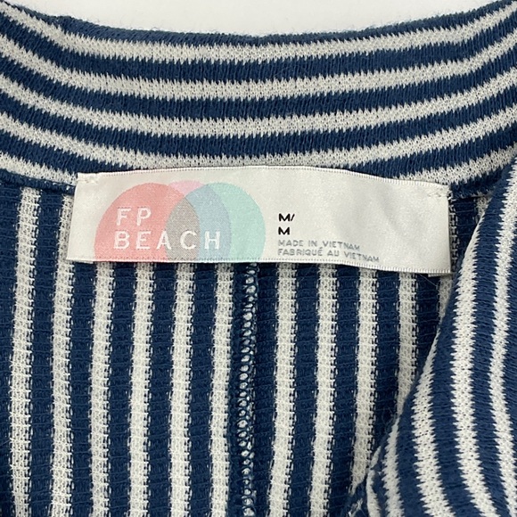 Free People FP Beach Oversized Striped Shirt Long Sleeve Button Up Relaxed Top M - Picture 10 of 14